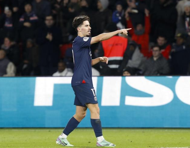 手推进后 手推进后