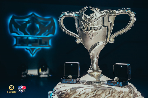 双方三分低 双方三分低