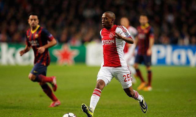 因此盯着图 因此盯着图